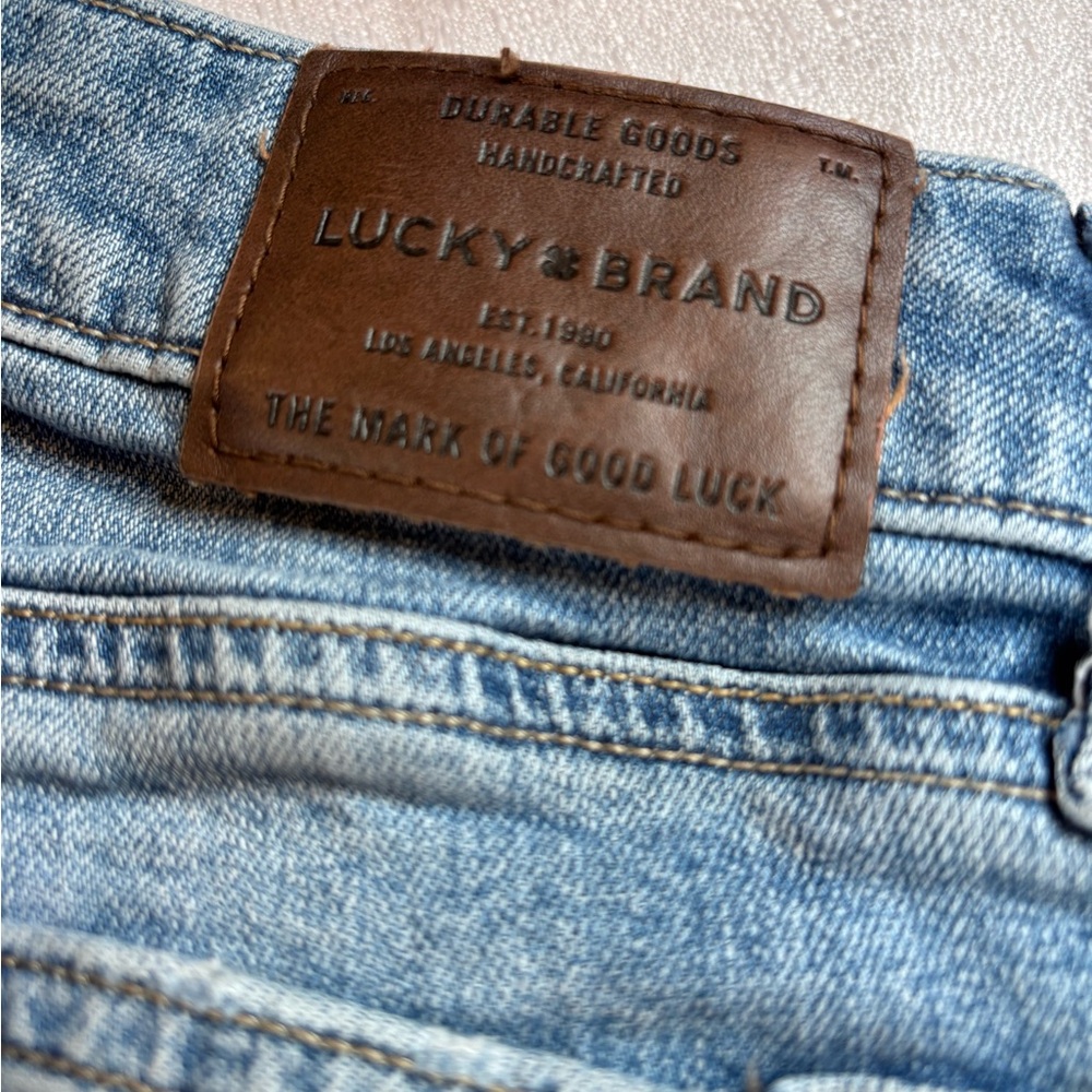 Lucky Brand Light Blue Floral Embroidered Skinny Jeans - Picture 4 of 9